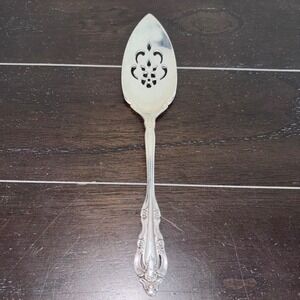 Oneida Community | Silver Artistry | Silverplate, 1965 | Pierced Pie Server